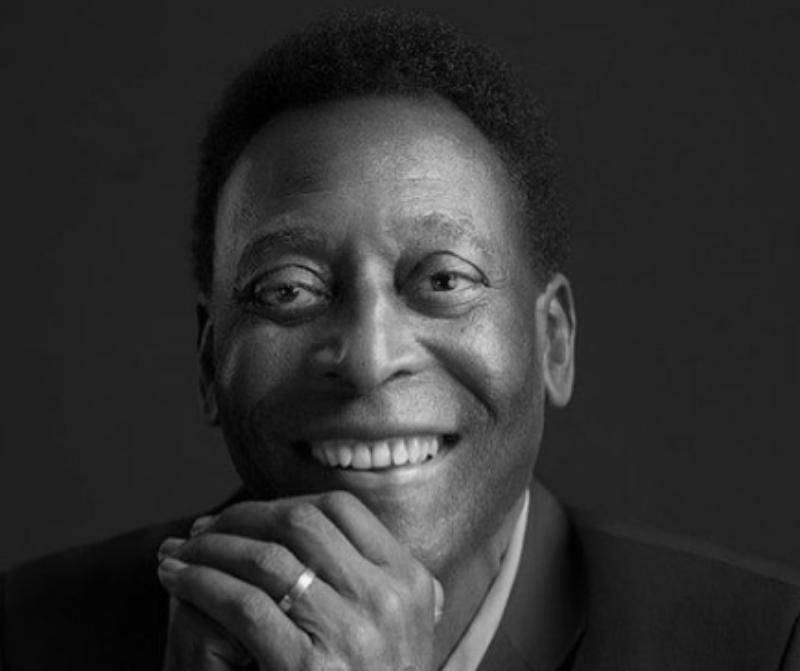 Legenda Sepakbola Brasil,  Pele