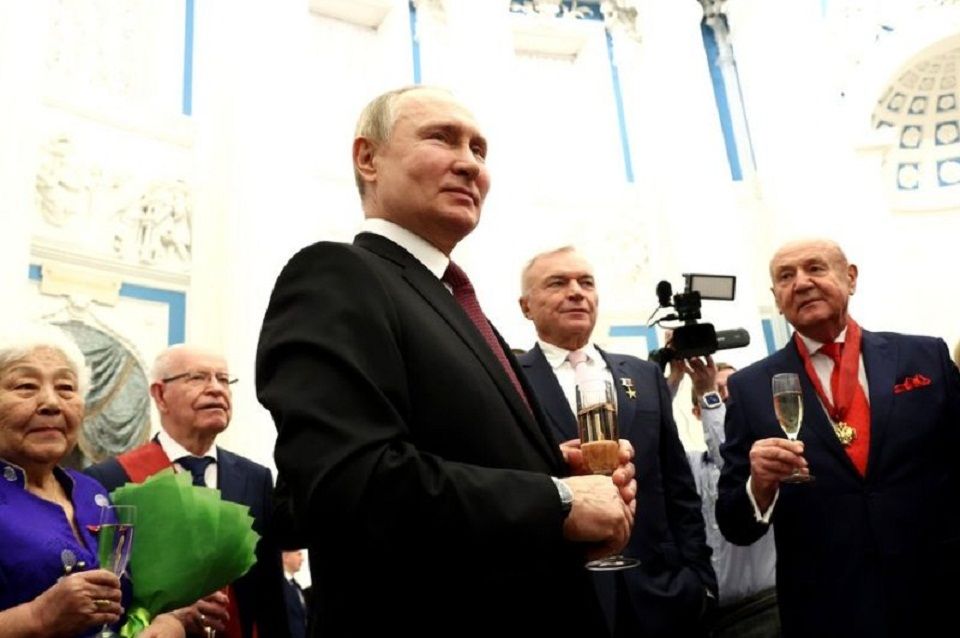 Presiden Rusia Vladimir Putin.*