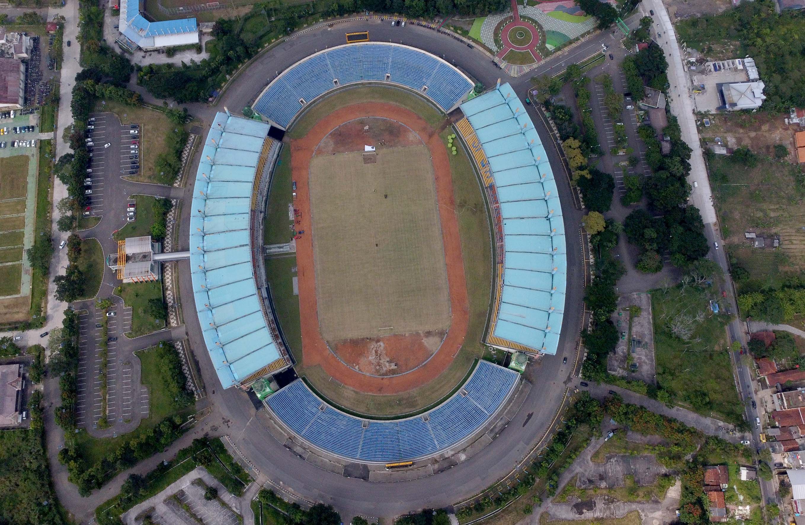 FOTO udara Stadion Si Jalak Harupat di Kecamatan Kutawaringin, Kabupaten Bandung, yang awalnya akan dijadikan tempat bertanding Piala Dunia U20.