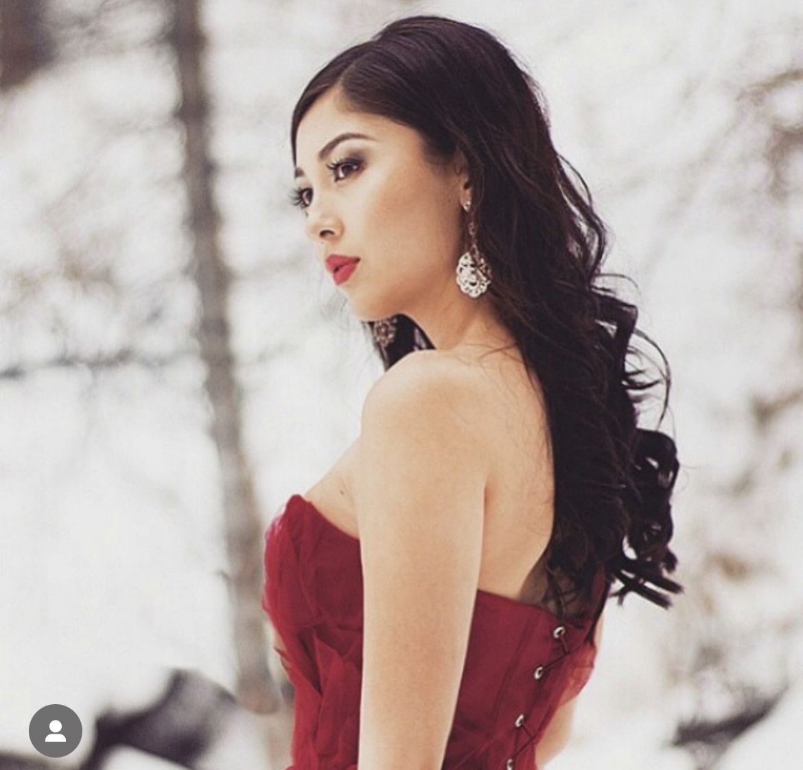Wanita cantik Kazakhstan (Instagram @fc_aliya_telebarisova)