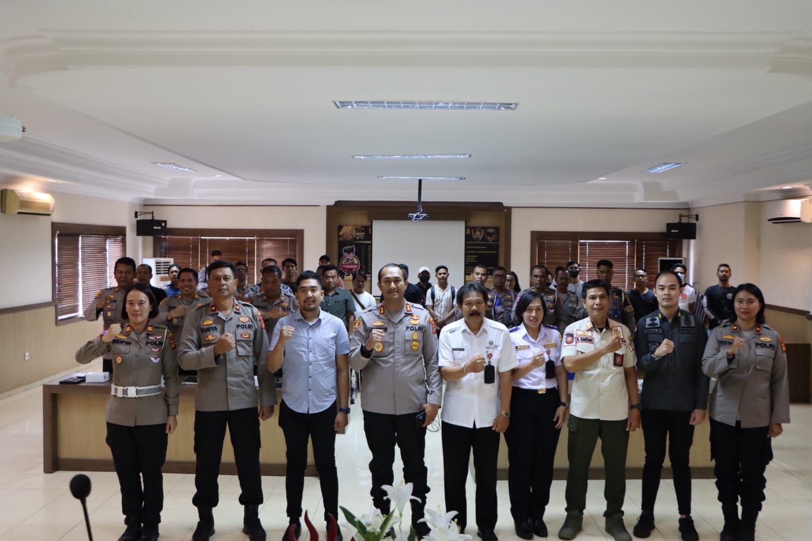rapat koordinasi antisipasi pelanggaran wisatawan asing di wilayah hukum Polres Badung Rabu 11 Januari 2023.