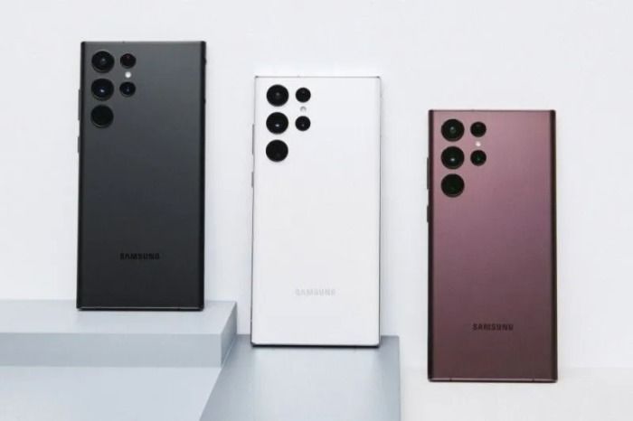 Ilustrasi ponsel Galaxy S series dari Samsung. Dalam foto ini Galaxy S22 series