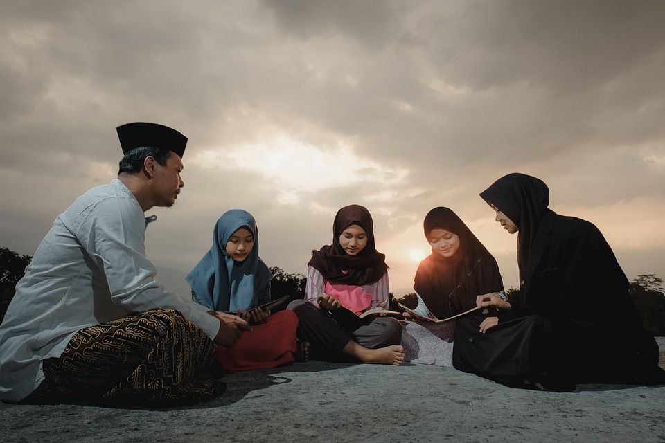 Bacaan Doa Meminta Keturunan yang Sholeh Sholehah Tulisan Arab Latin dan Artinya Bersumber Dari Al Quran