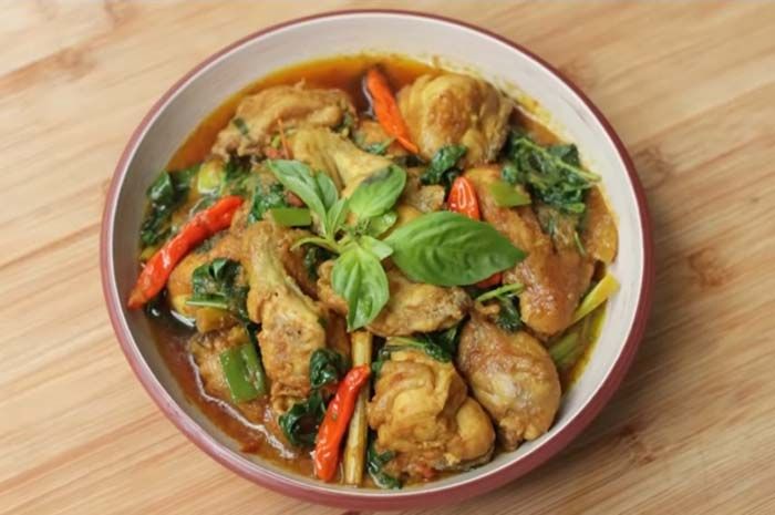 Resep ayam kemangi pedas khas Sunda.