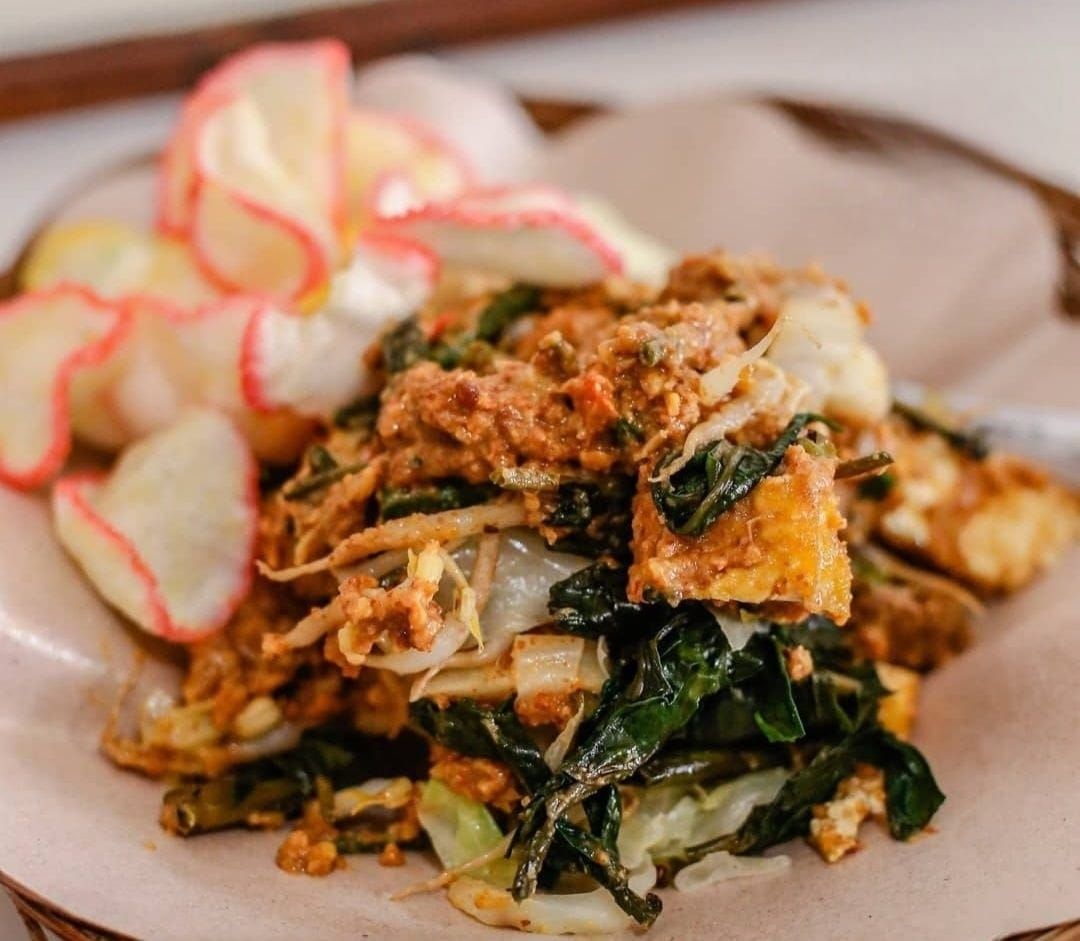 Rekomendasi 5 wisata kuliner enak Bandung di sekitar Pasar Cihapit yang legendaris, No. 2 paling laris