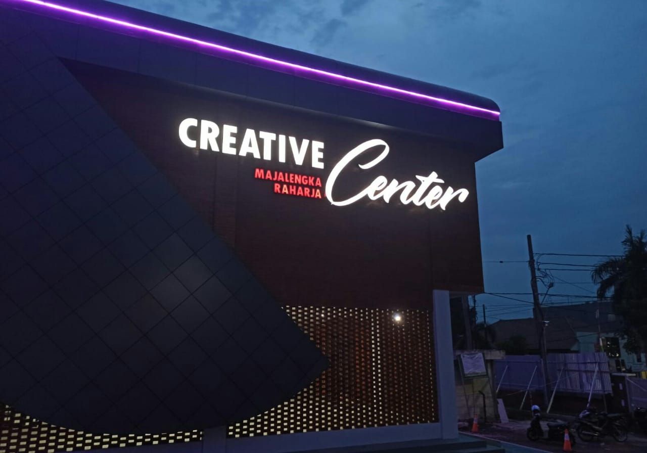 Majalengka kini memiliki Gedung Creative center, di kawasan Pujasera.