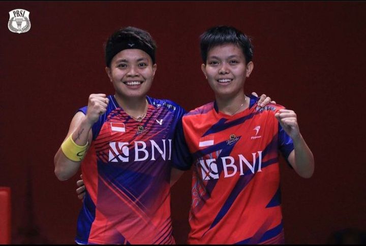 Head to Head Apriyani Rahayu-Siti Fadia vs Chen Qing Chen-Jia Yi Fan Jelang Semifinal Malaysia Open 2023