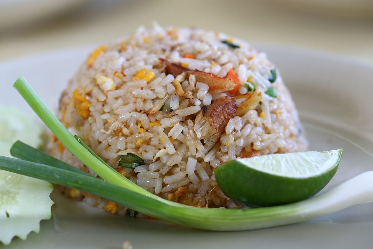Resep nasi goreng enak spesial rumahan ala restoran solaria, mudah dan murah
