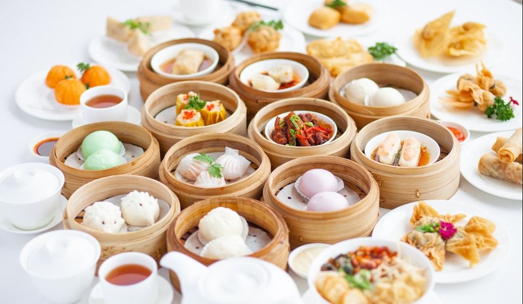 Dimsum Buffet di Tian Jing Lou buat menu wisata kuliner Tahun Baru Imlek 2023 di Bandung.