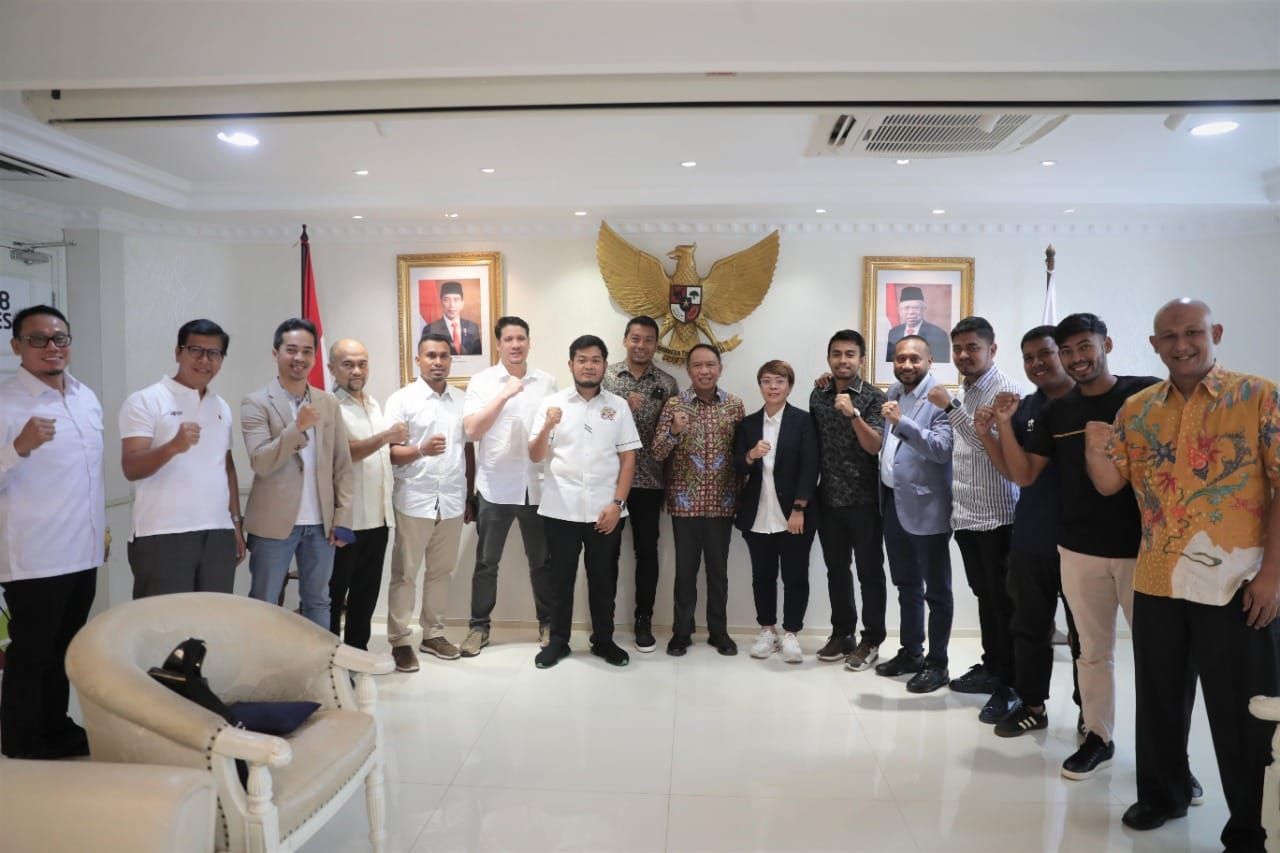 Sejumlah perwakilan klub Liga 2 bertemu dengan Menpora Zainudin Amali di Gedung Kemenpora, Jakarta, Senin, 16 Januari 2023