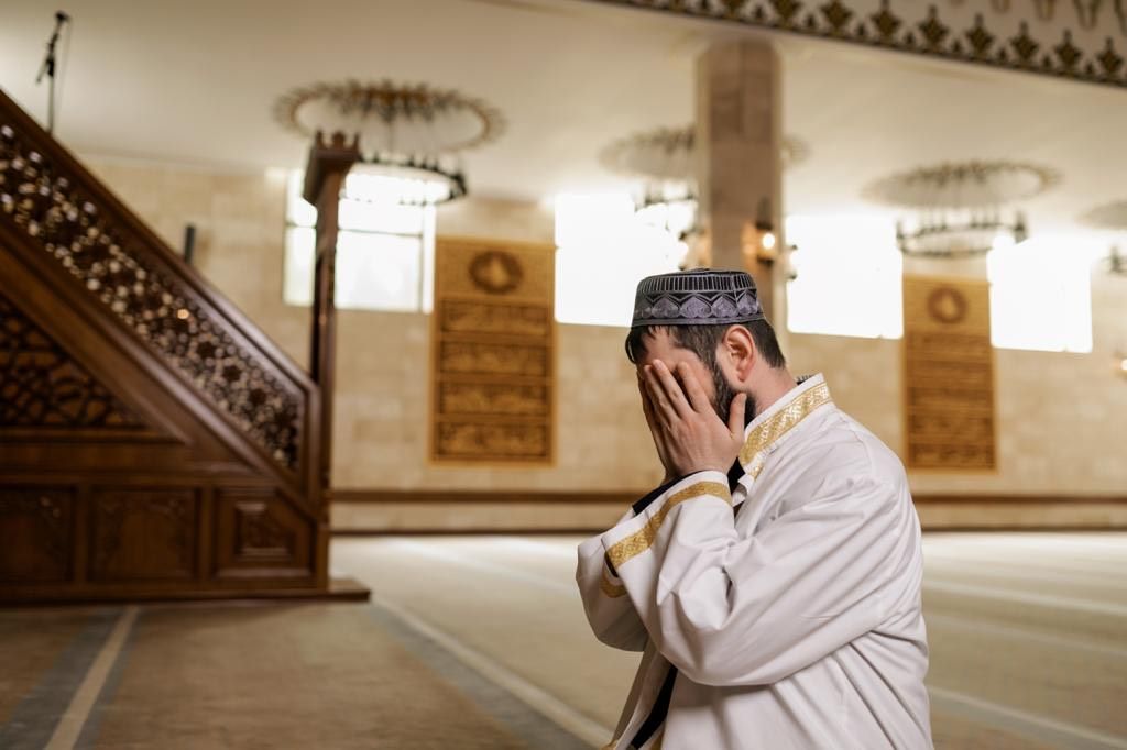 Khutbah Jumat 3 Februari 2023 dengan  Tema: Manfaat Perbanyak Berdzikir bagi Kesehatan Rohani