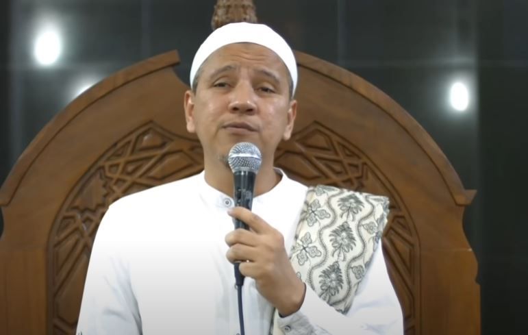 Janji Nabi Muhammad bagi yang Mengamalkan Wirid Ini Digampangkan Rezekinya Kata Habib Novel Alaydrus 