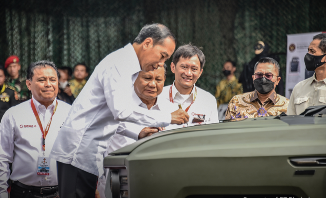 Jokowi resmikan Maung
