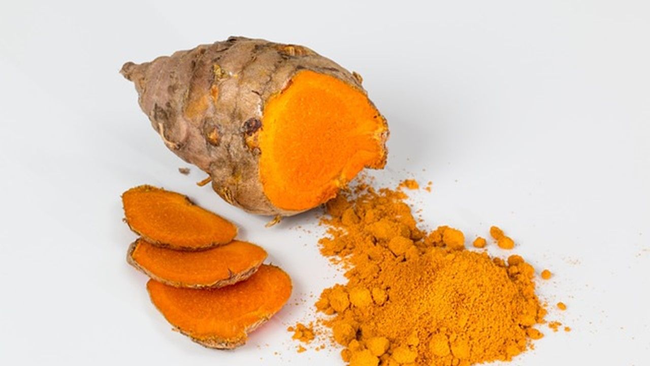 Kunyit teruntuk mencegah dan mengatasi pikun serta keripun pada wajah, inilah resep herbal rekomendasi dr Zaidul Akbar