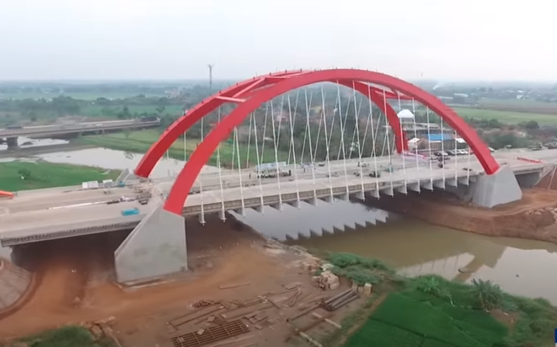 Jalan tol Batang-Semarang Tarif Tol Pemalang tujuan Batang Tahun 2023 Lengkap dan Terbaru, Tarif Tak Sampai Rp 50.000saat masih dalam proses pembangunan dan telah diresmikan akhir tahun 2018. 