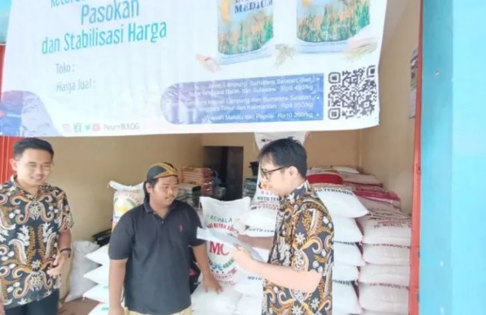 Badan Urusan Logistik (Perum Bulog) Kabupaten Lebak-Pandeglang, Provinsi Banten meluncurkan Program Stabilisasi Pasokan dan Harga Pangan (SPHP) untuk menstabilkan harga dan mengendalikan inflasi.
