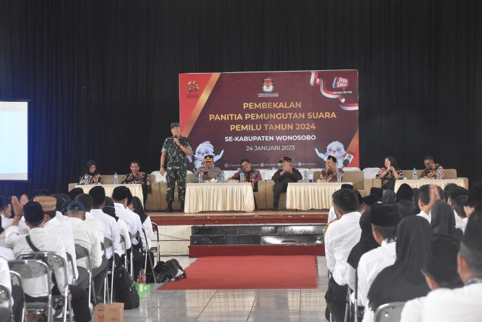 Dandim Wonosobo ucapkan selamat pada anggota PPS yang baru dilantik