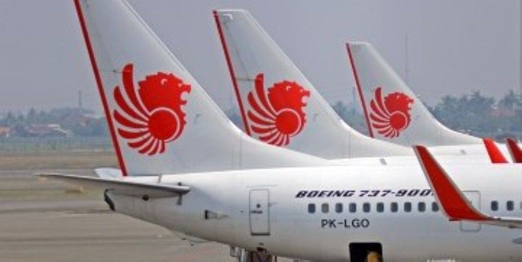 Pesawat Lion Air Kupang - Surabaya Batal Terbang, Ada Penumpang Buka Jendela Darurat, Mengaku Keluar Asap dari HP