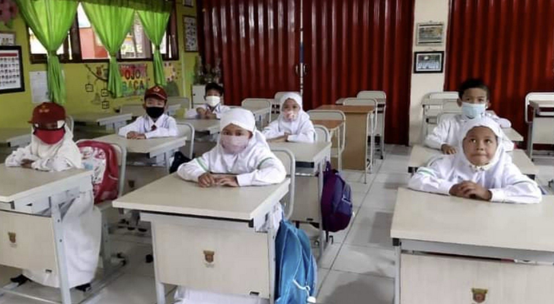 ilustrasi sekolah dasar (sd) swasta terbaik