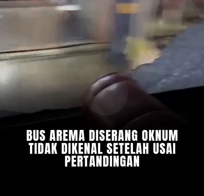 Bus pemain Arema FC dilempari oknum tidak dikenal usai laga lawan PSS Sleman, Jumat 27 Januari 2023