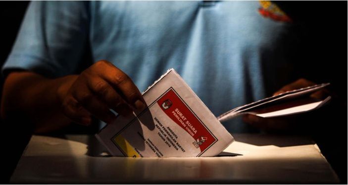 Pemilu 2024 bisa menjadi ajang bagi Indonesia untuk menghentikan kemunduran demokrasi dalam 3 tahun terakhir 