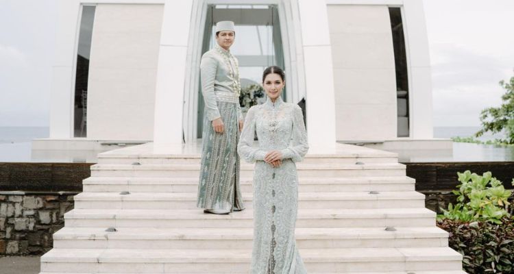 Resmi Jadi Istri Deva Mahenra, Mikha Tambayong Tambahkan Nama Belakang Sang Suami