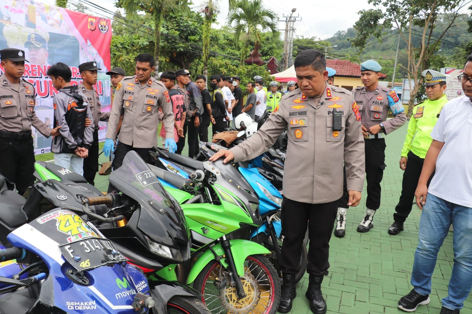 Puluhan unit sepeda motor yang dirazia Polres Sukabumi lantaran meresahkan warga dengan knalpot brong.