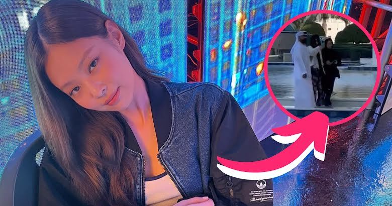 Jennie BLACKPINK mengunjungi Masjidil Haram di Abu Dhabi.*  