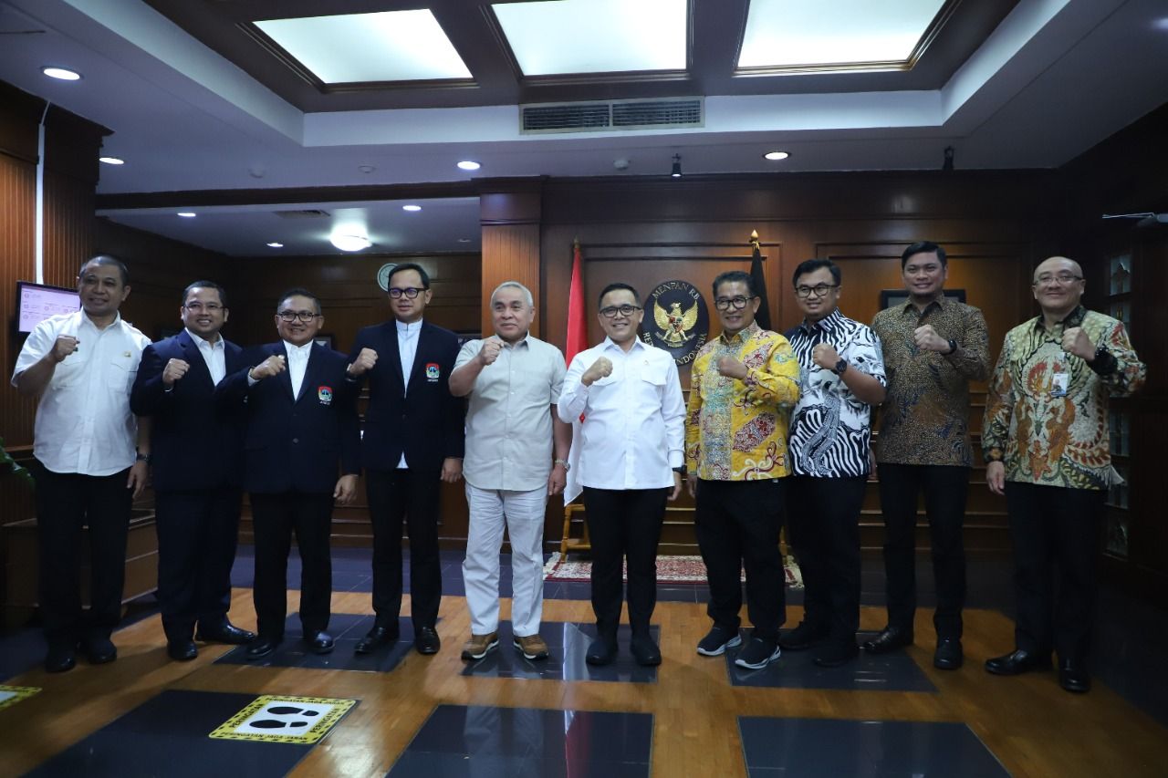 Berikut informasi mengenai rapat penyelesaian penataan tenaga honorer dalam merancang alternatif terbaik