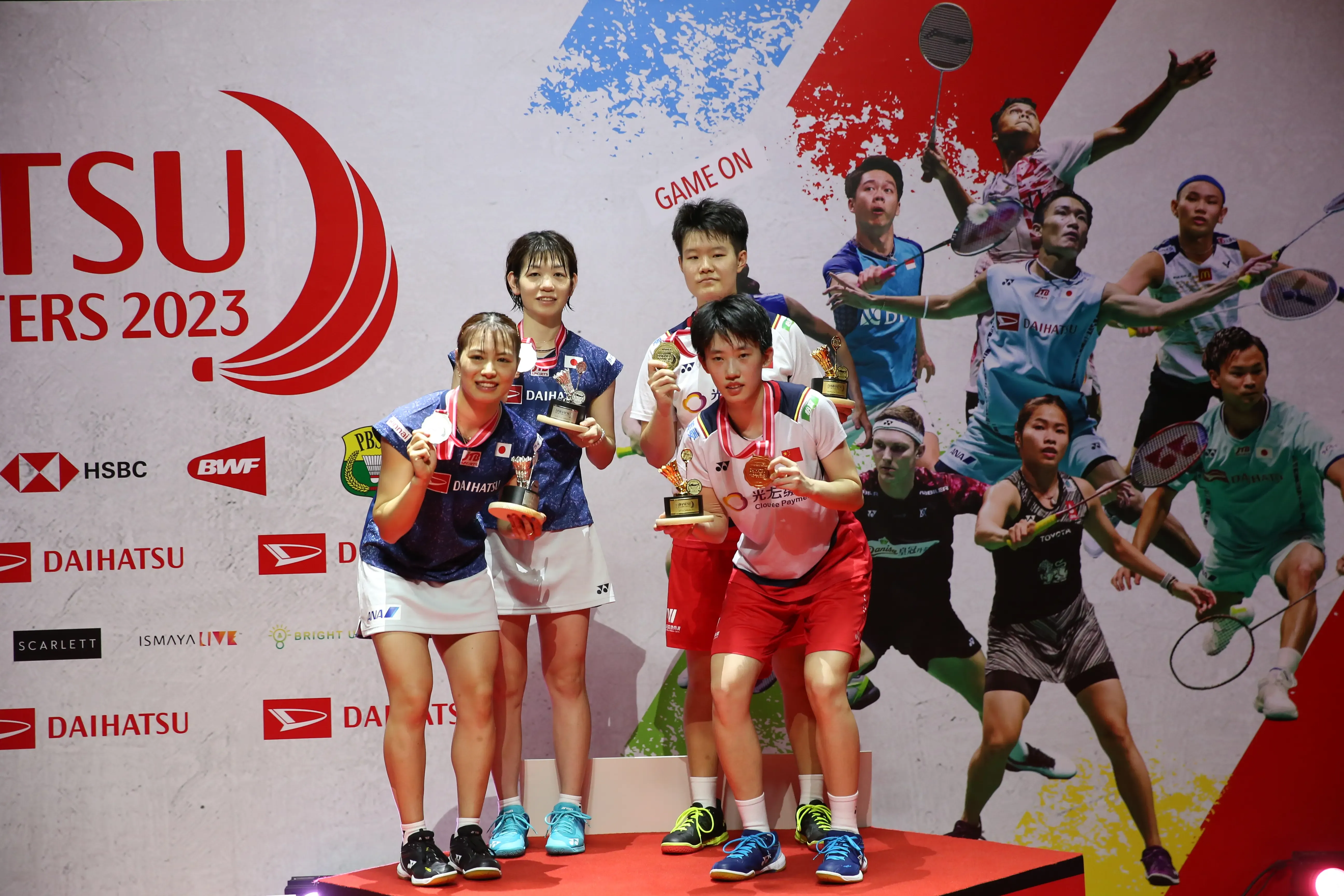 Liu Sheng Shu/Zhang Shu Xian (kanan) raih gelar juara DAIHATSU Indonesia Masters 2023