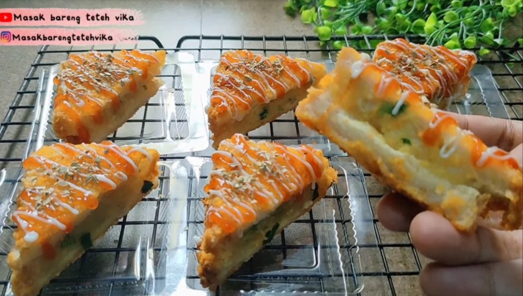Resep kornet roti isi kentang