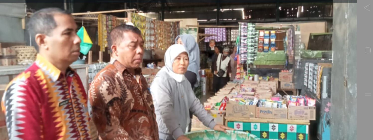 TPID Lotim sedang menggelar Bazar Beras Murah Rabu 1 Februari 2023.