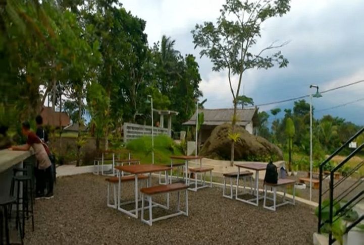Ilustrasi - Tempat Nongkrong yang Asik dan Instagramable di Kota Malang