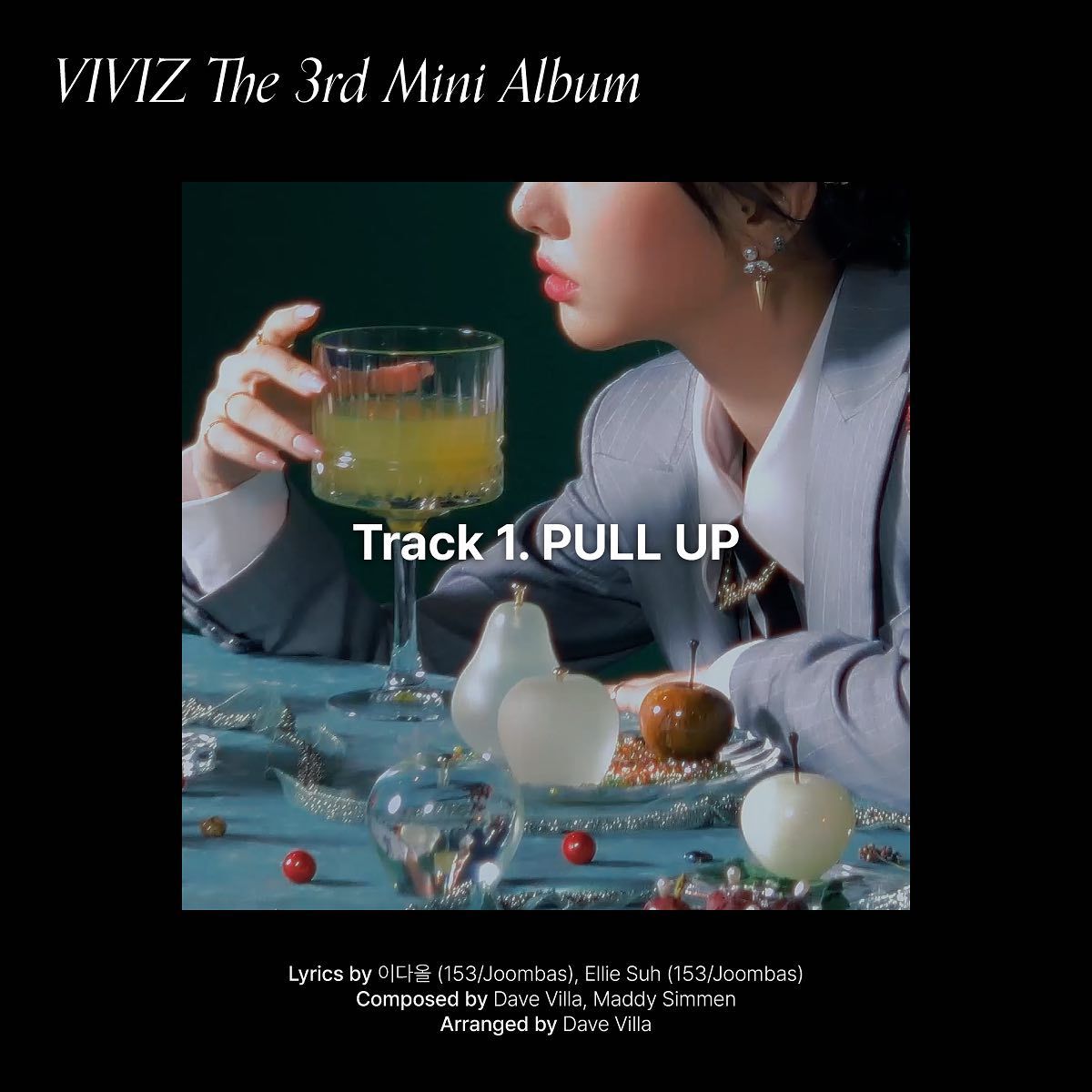 ," trio K-pop VIVIZ 