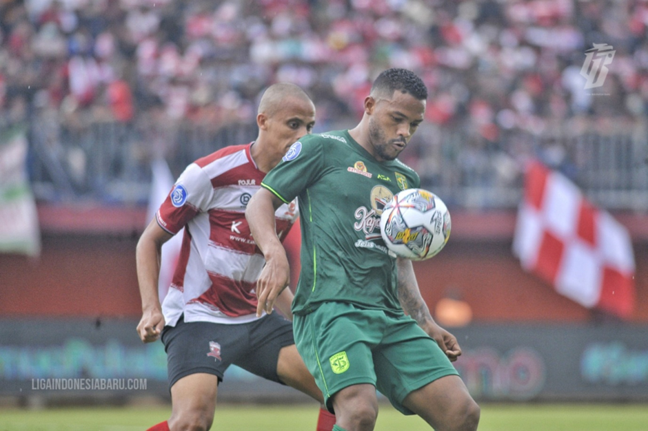 Pelatih Persebaya mengaku sudah menyiapkan pengganti Leo Lelis untuk melawan Borneo FC Samarinda di BRI Liga 1.