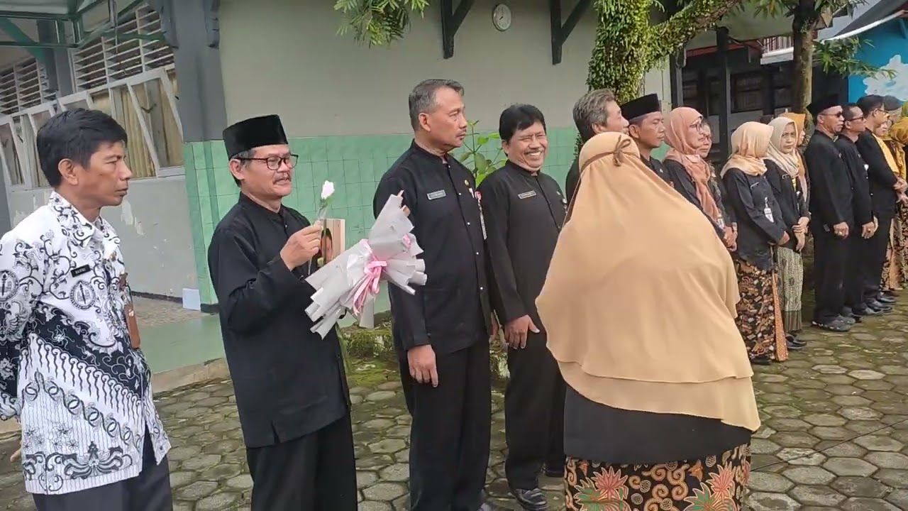 Tunjangan guru non sertifikasi Rp 1,5 Juta./ Tangkapan Layar Sekolah Kemendikbud
