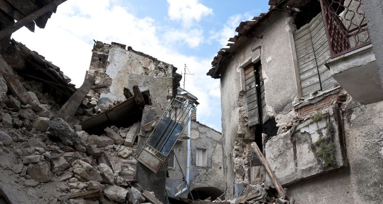 Ilustrasi gempa. Gempa magnitudo 7,8 guncang Turki.  