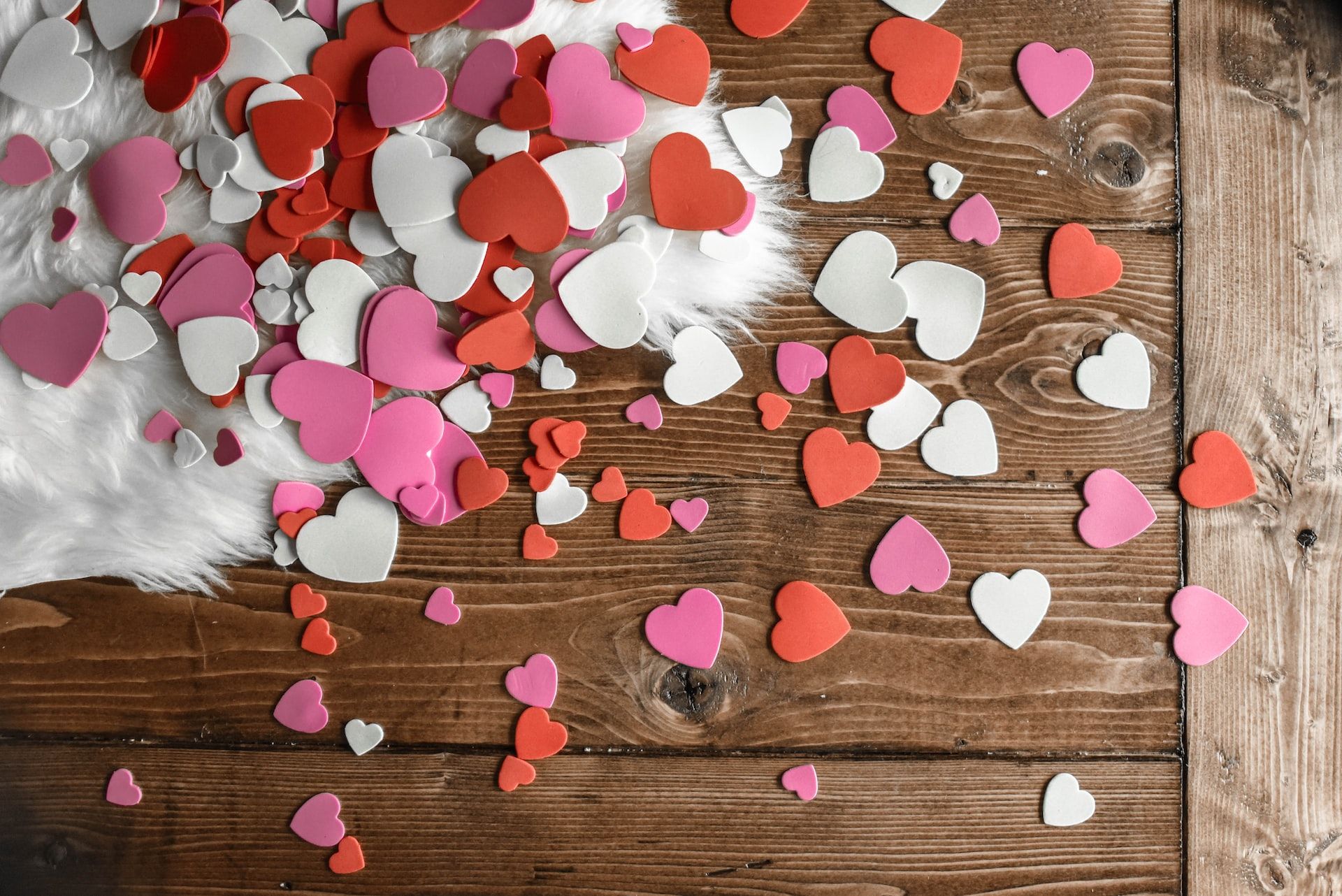 5 Kumpulan Puisi Hari Valentine atau Hari Kasih Sayang Miliki Makna Dalam, Ditulis oleh Penyair dan Pujangga