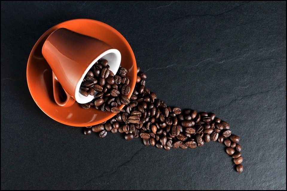 Mitos atau Fakta, Kopi Espresso Dapat Membuat Kulit Bercahaya? Simak Penjelasannya di Sini.