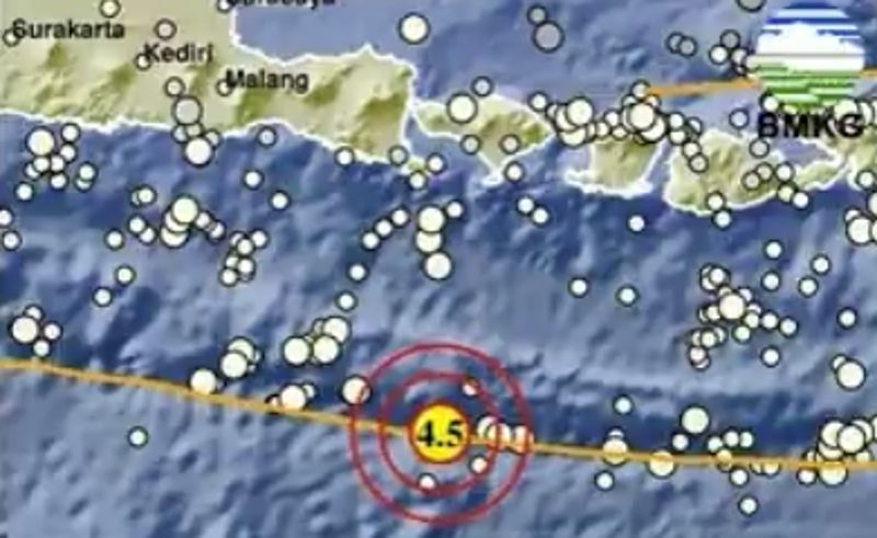 Pusat Gempa Terkini 2 Menit Yang Lalu Kuta Selatan Bali Diguncang 4 5