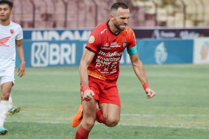 Penyerang Bali United Ilija Spasojevic.