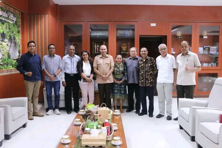 Gubernur NTT, VBL meminta Asosiasi Ilmu Politik Indonesia (AIPI) untuk menemukan konstruksi dan model politik khas NTT