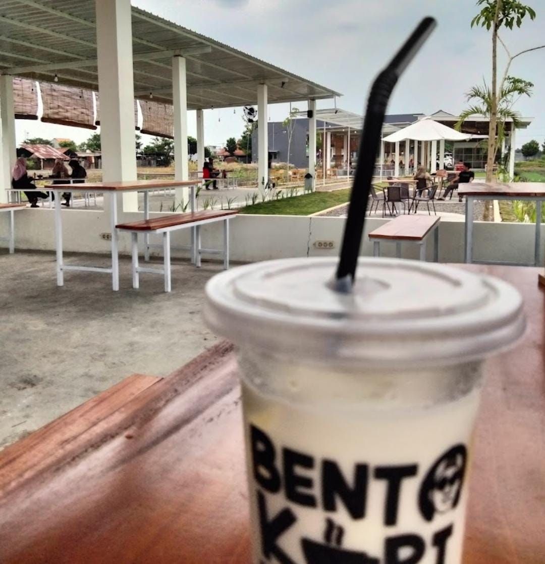 Cafe Bento Kopi Tegal