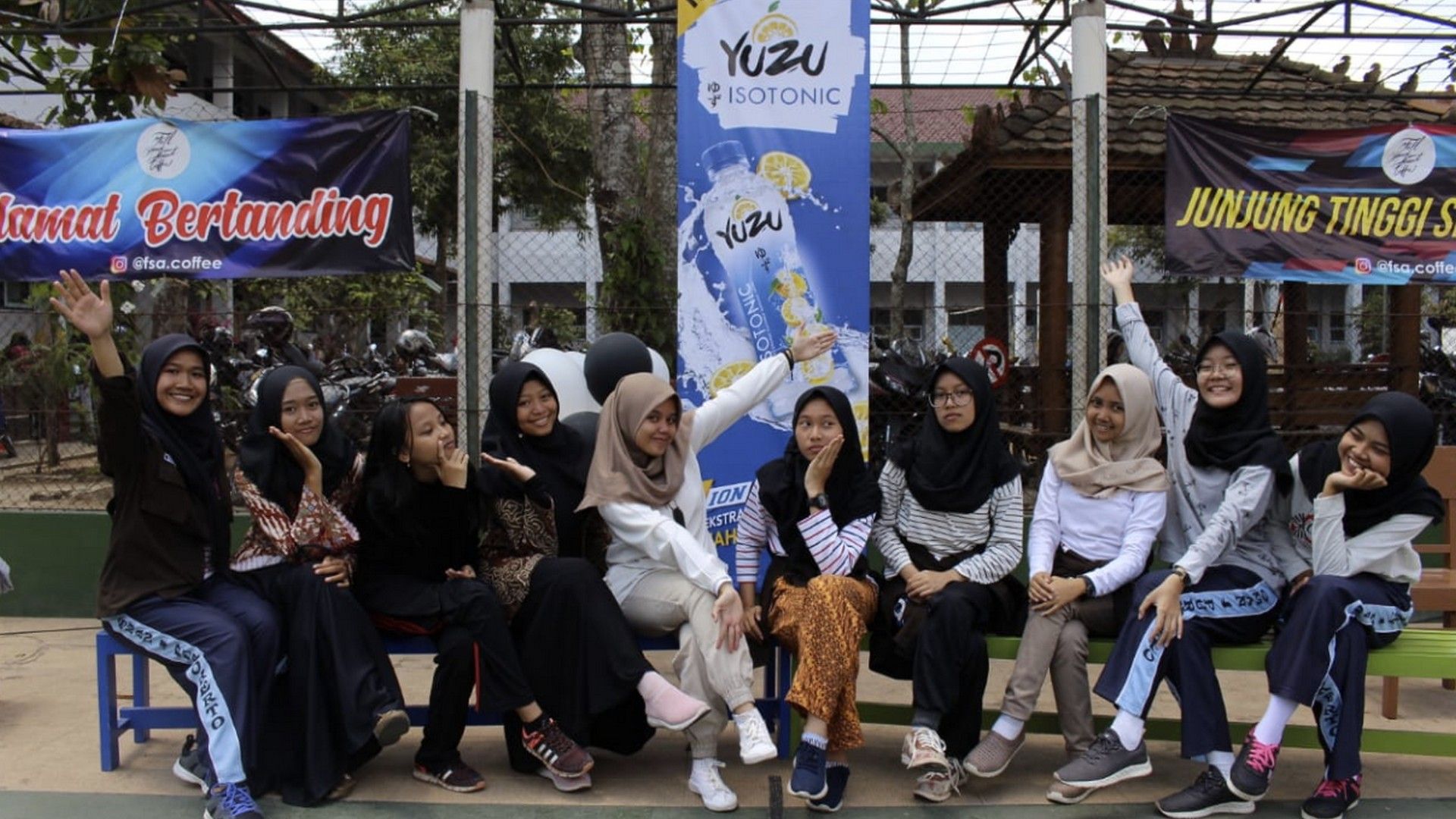 Prestasi Sekolah SMAS Dwi Warna Dan SMAS PGRI Cibinong Bogor Jawa Barat ...