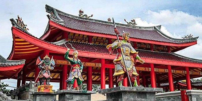 Klenteng Sam Poo Kong, salah satu tempat wisata keren di Semarang yang kaya nilai toleransi. Klenteng ini jadi salah satu tempat wisata favorit wisatawan. (Foto: Istimewa)