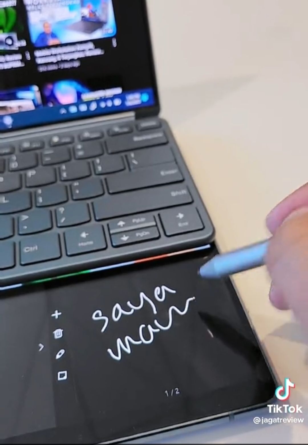 Mode pena pada laptop Lenovo Book 9i