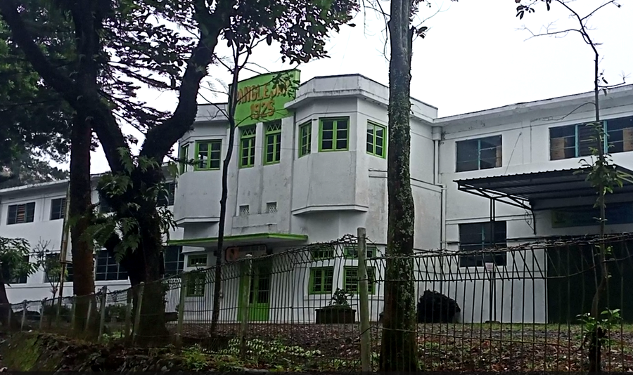 Bangunan bekas pabrik teh perkebunan Panglejar PTPN VIII, ikon bangunan tahan gempa dan kebakaran di Cikalong Wetan, KBB (Kabupaten Bandung Barat)  