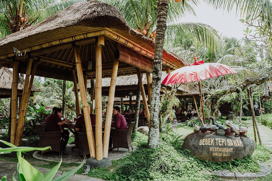 Bebek Tepi Sawah, wisata kuliner halal di Bali