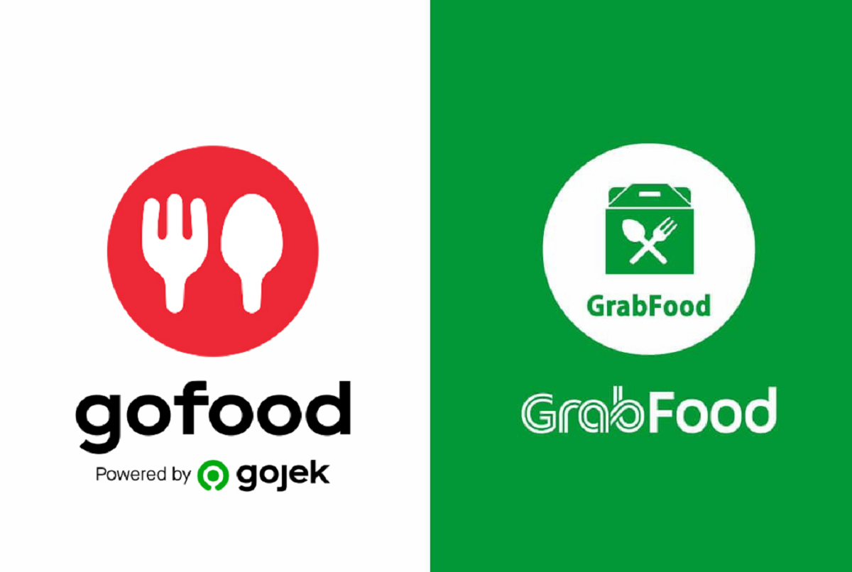 Logo GoFood dan GrabFood yang memberikan diskon serta cashback.