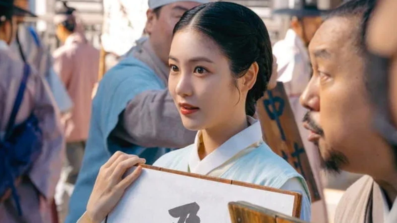 Shin Ye Eun The Glory Bertransformasi Dari Pembully, Menjadi Nyonya Cantik di K-Drama Romantic Guest House